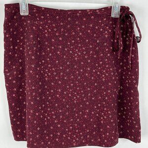 Rico Collection A Line Skort Size 11 Burgundy Floral Waist 30in Inseam 4in Zip